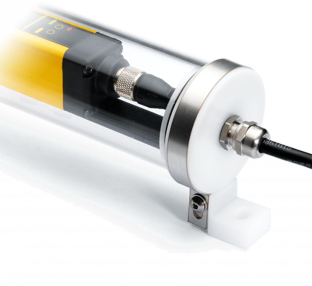 Watertight enclosures for safety light curtains ReeR